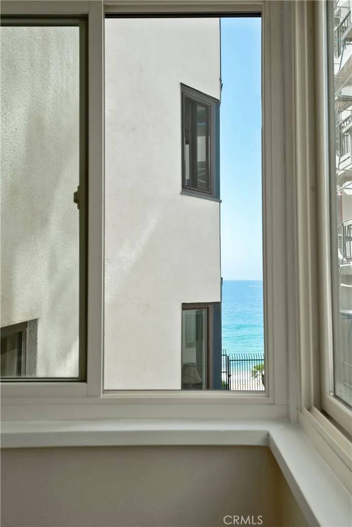 Redondo Beach, CA 90277,575 Esplanade #103