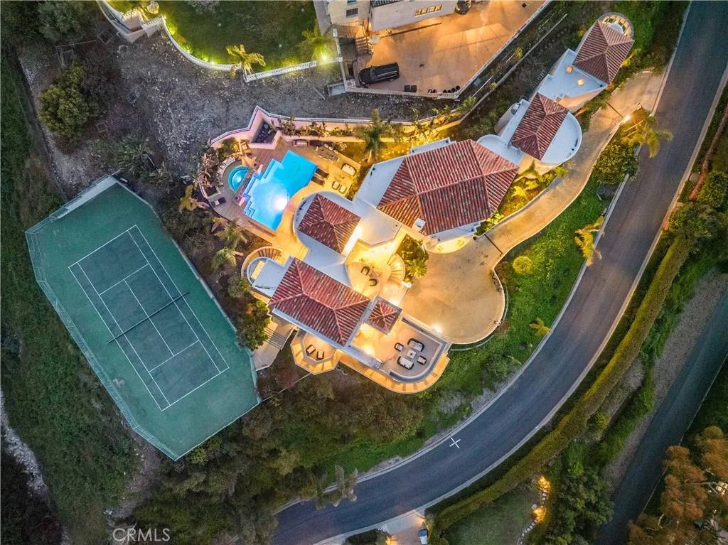 Palos Verdes Estates, CA 90274,702 Via La Cuesta
