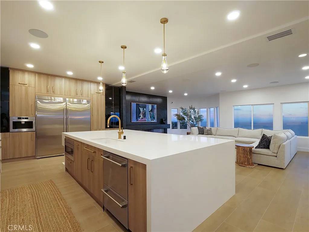 Rancho Palos Verdes, CA 90275,32551 Seacliff Drive