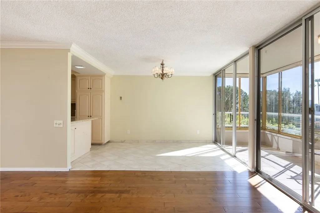 Rancho Palos Verdes, CA 90275,32709 Seagate Drive #108