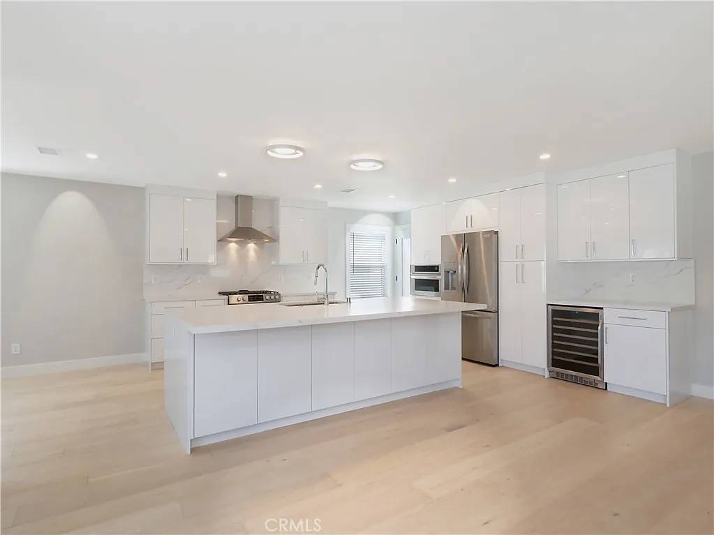 Culver City, CA 90230,11323 Utopia Avenue