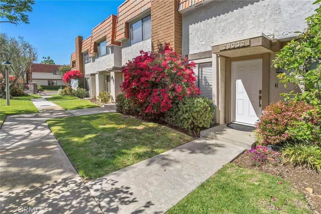 Rancho Palos Verdes, CA 90275,28032 Ridgebrook Court
