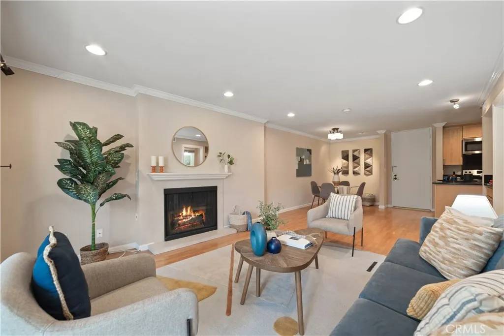 Culver City, CA 90230,8108 Raintree Circle