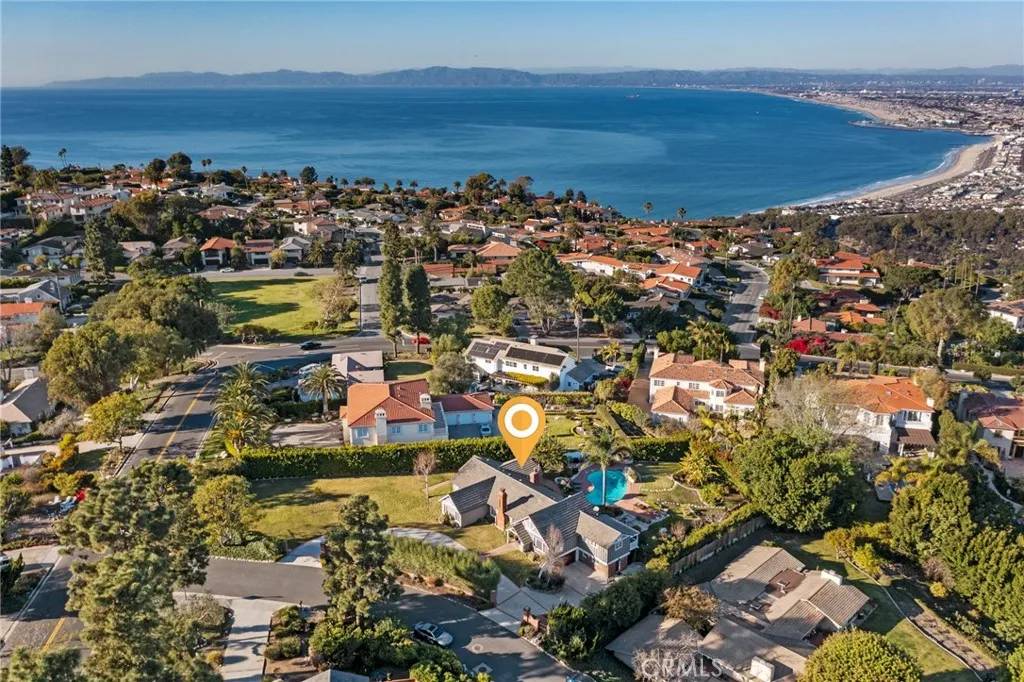 Palos Verdes Estates, CA 90274,2501 Novato Place