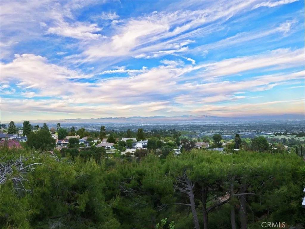 Rancho Palos Verdes, CA 90275,4911 Browndeer Lane