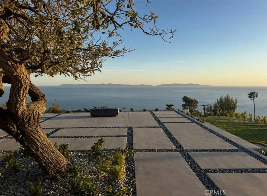 Rancho Palos Verdes, CA 90275,30414 Ganado Drive