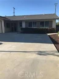 Rancho Palos Verdes, CA 90275,6919 Grovespring Drive