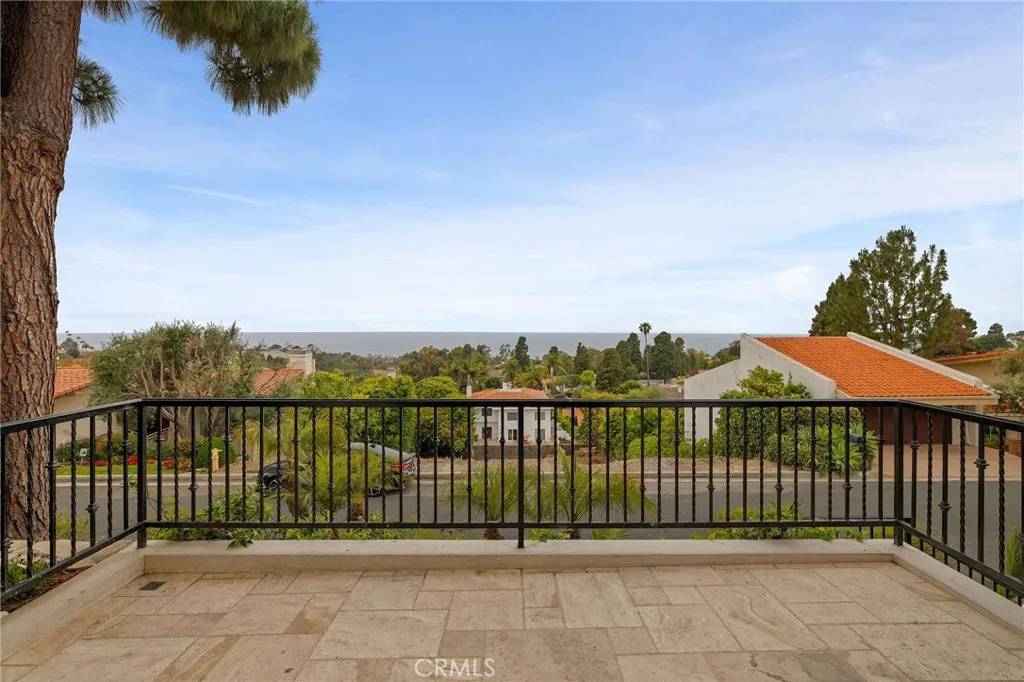 Palos Verdes Estates, CA 90274,1253 Via Landeta