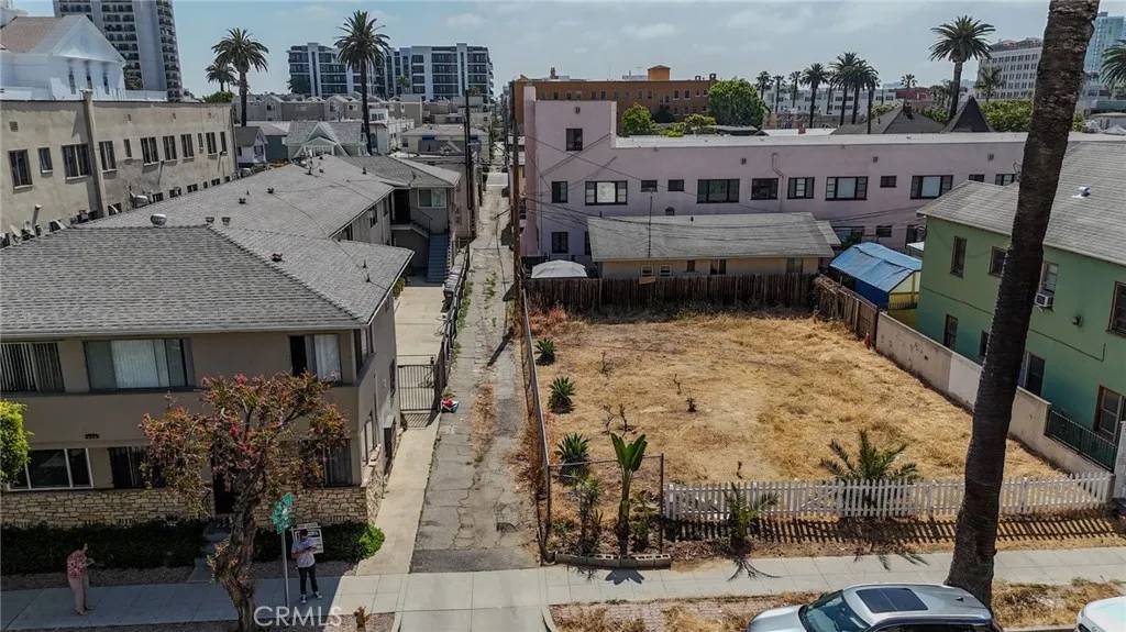 Long Beach, CA 90802,618 Chestnut