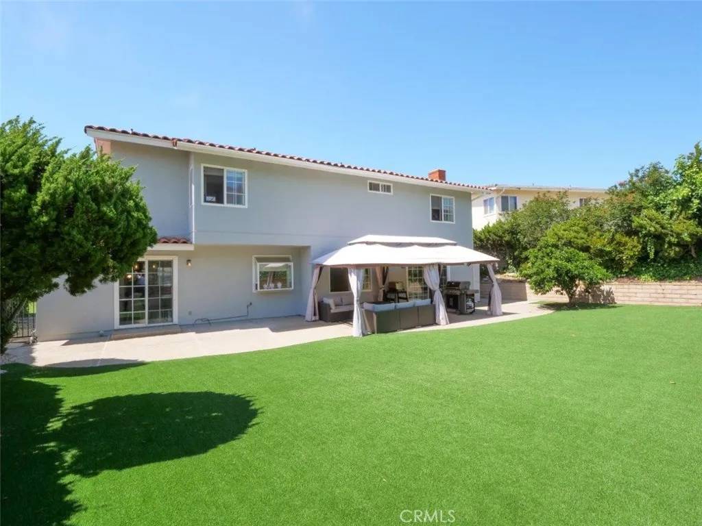 Rancho Palos Verdes, CA 90275,28208 Seamount Drive