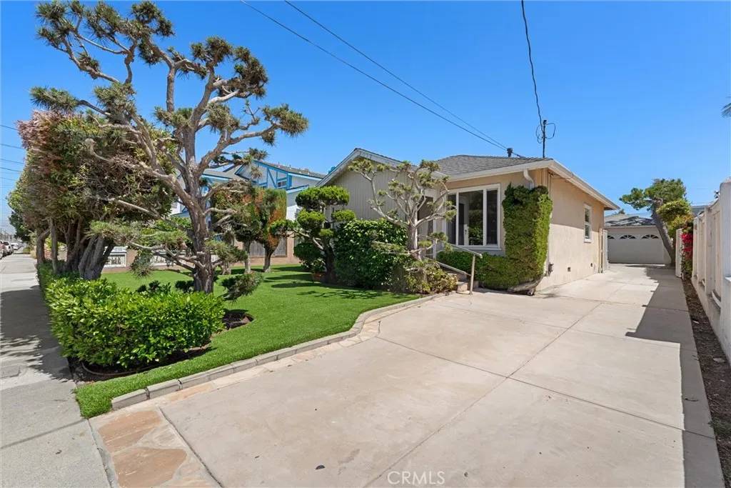 Redondo Beach, CA 90278,2012 Perry Avenue