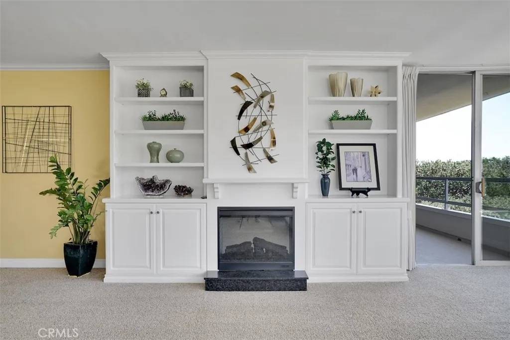Rancho Palos Verdes, CA 90275,32679 Seagate Drive #302