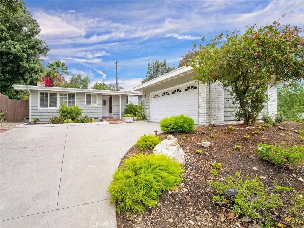 Rancho Palos Verdes, CA 90275,27045 Shorewood Road