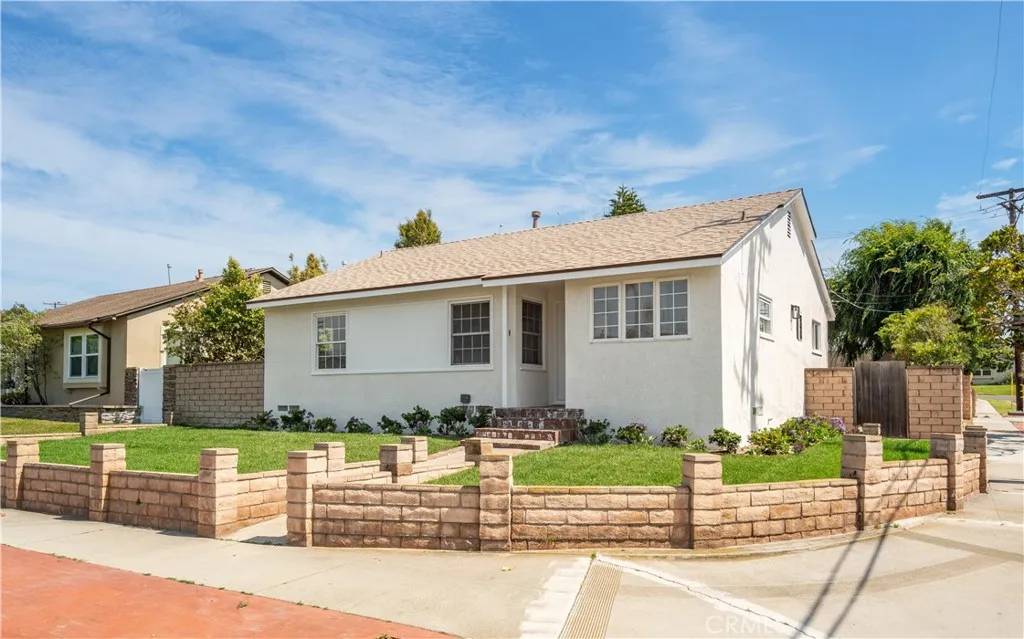 Torrance, CA 90503,5112 W Carson Street