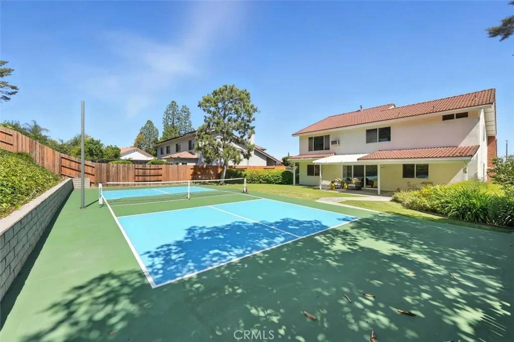 Palos Verdes Peninsula, CA 90274,4338 Cartesian Circle