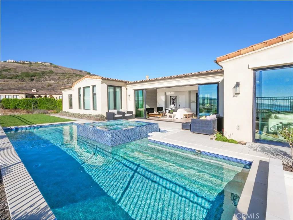 Rancho Palos Verdes, CA 90275,32007 Isthmus View