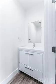 Long Beach, CA 90803,51 Kennebec Avenue