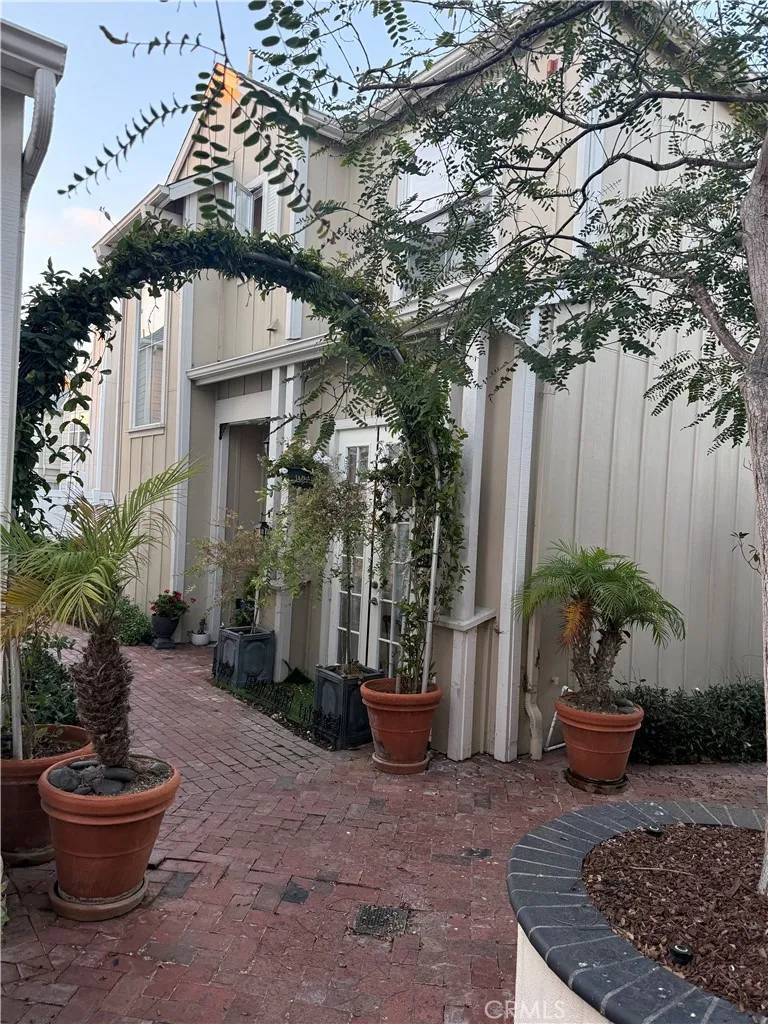 Redondo Beach, CA 90277,1800 S Pacific Coast