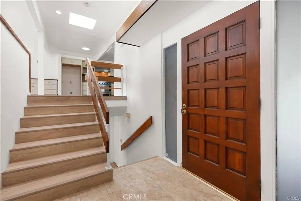 San Pedro, CA 90732,2105 W Paseo Del Mar