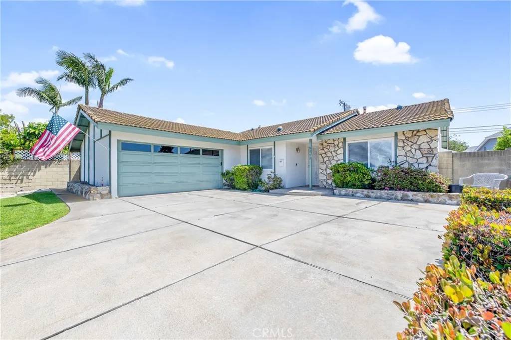Garden Grove, CA 92845,5872 Cerulean Avenue