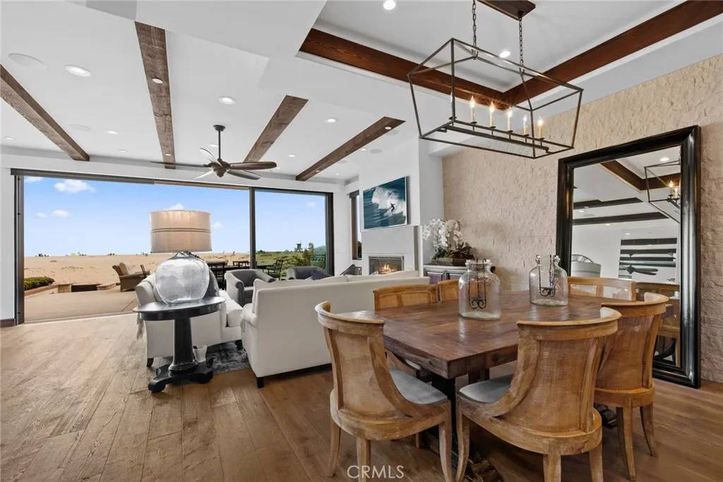 Newport Beach, CA 92661,310 E Oceanfront