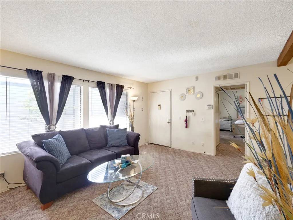 Colton, CA 92324,1735 E Washington Street #B23