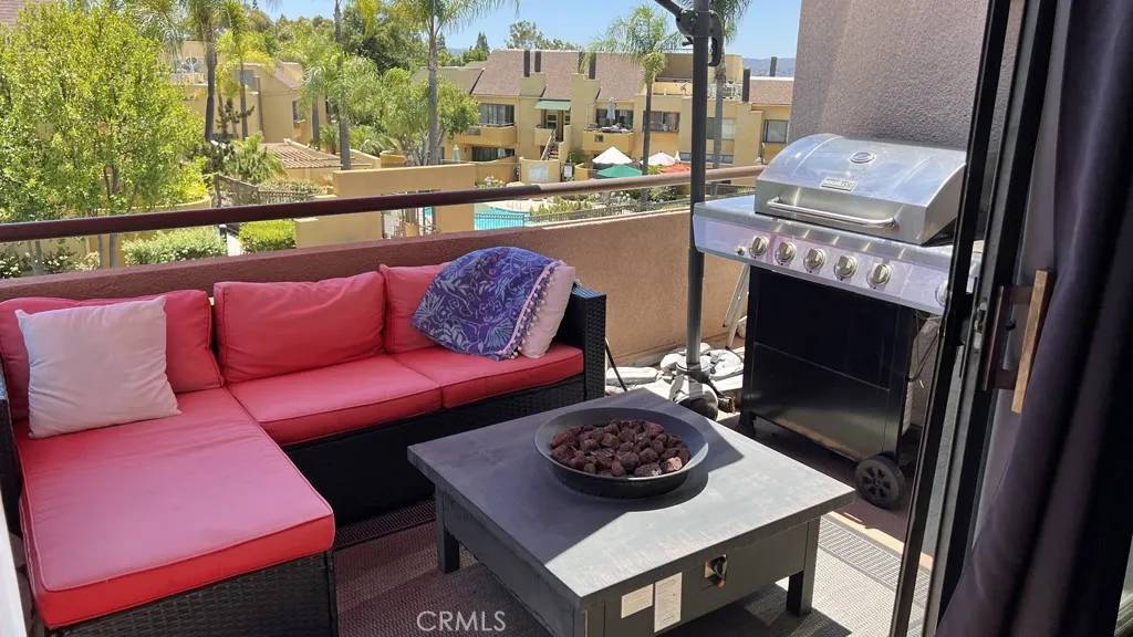 Lake Forest, CA 92630,25761 Le Parc #8