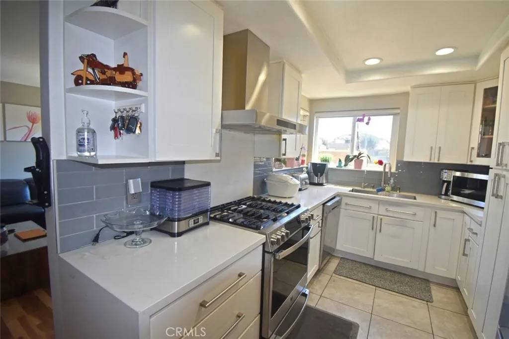 Santa Ana, CA 92703,5114 W 1st Street #C