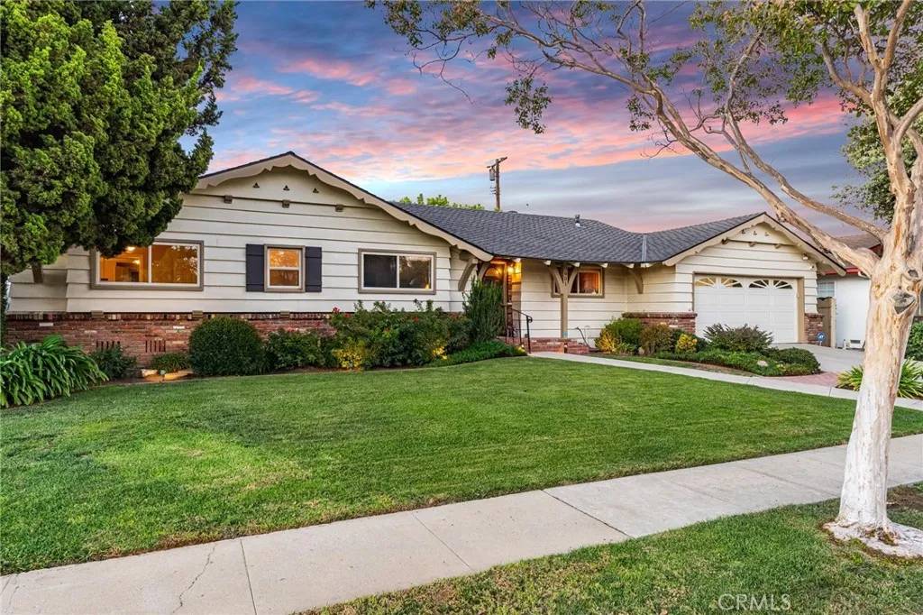 La Habra, CA 90631,901 Donnybrook Avenue