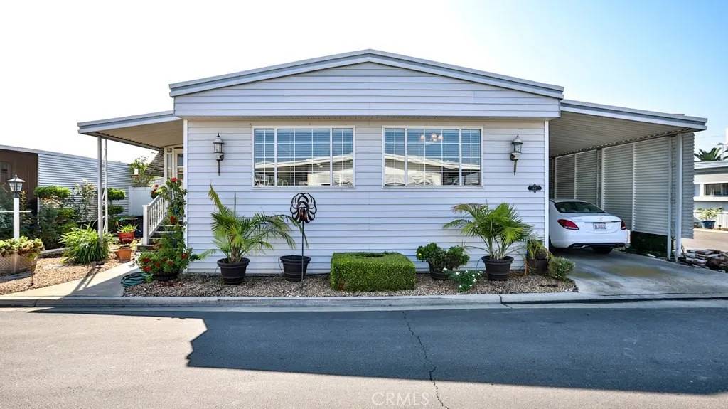 Westminster, CA 92683,15300 Magnolia #11