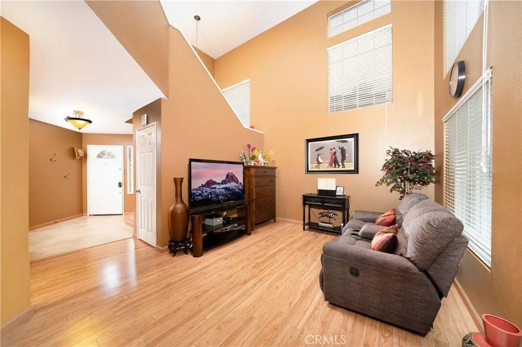 Anaheim Hills, CA 92808,1059 S Dewcrest Drive