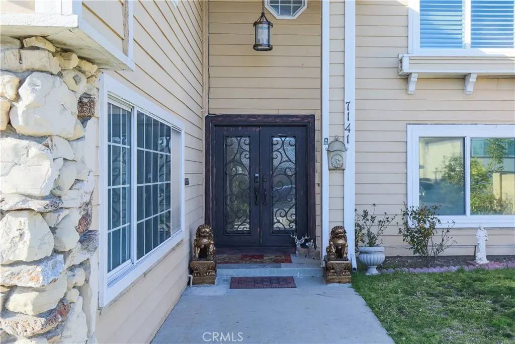 Westminster, CA 92683,7141 RUTGERS