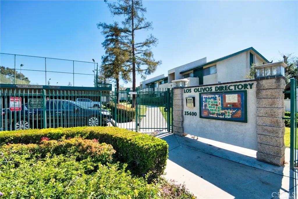 La Mirada, CA 90638,15410 La mirada Boulevard #204