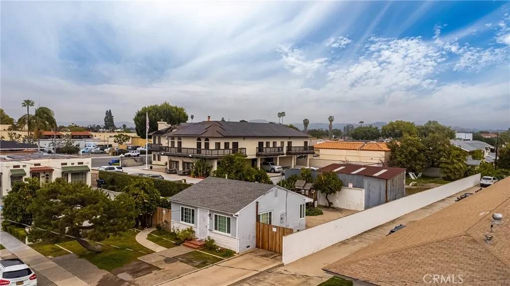 Tustin, CA 92780,135 S Myrtle Avenue