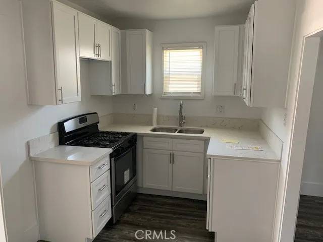 South Gate, CA 90280,9234 San Juan Avenue