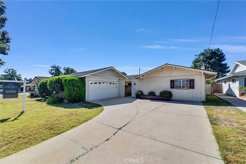 Tustin, CA 92780,1312 Garland Avenue