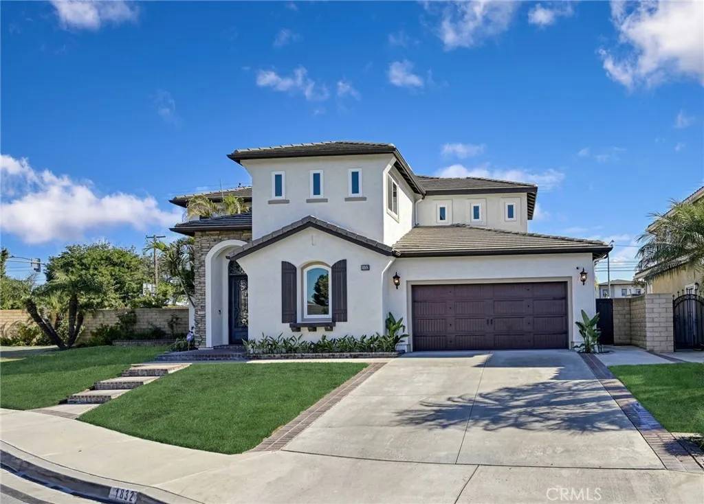 Placentia, CA 92870,1832 Browerwoods Place