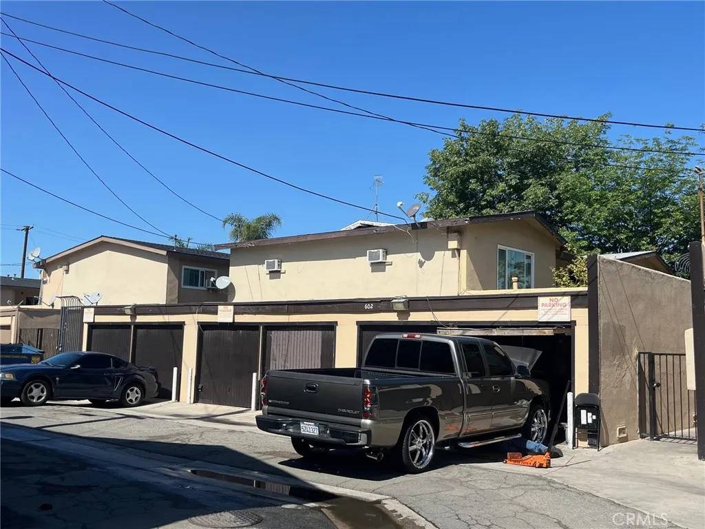 Anaheim, CA 92805,602 E Wilhelmina Street