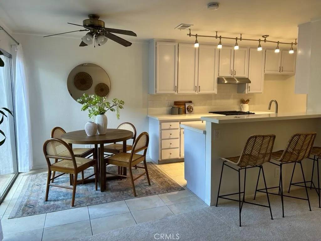 Orange, CA 92865,535 W Dunton Avenue #7