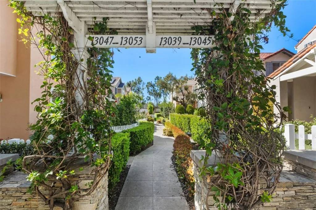 Tustin, CA 92782,13045 Arborwalk Lane