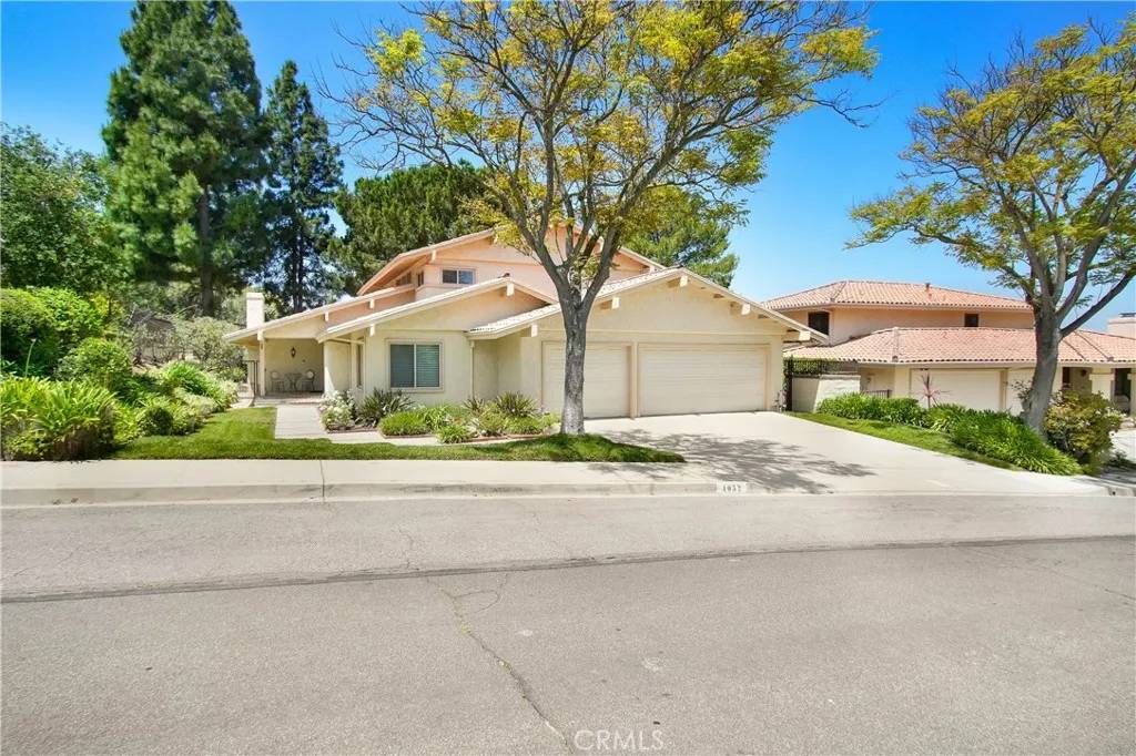 Thousand Oaks, CA 91360,4052 Avenida Verano