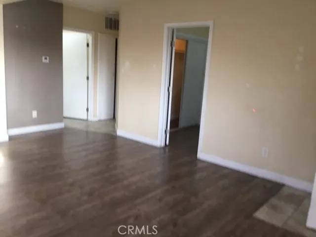East Los Angeles, CA 90022,5442 Pomona Boulevard