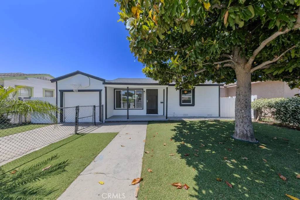 La Habra, CA 90631,818 E Stearns Avenue