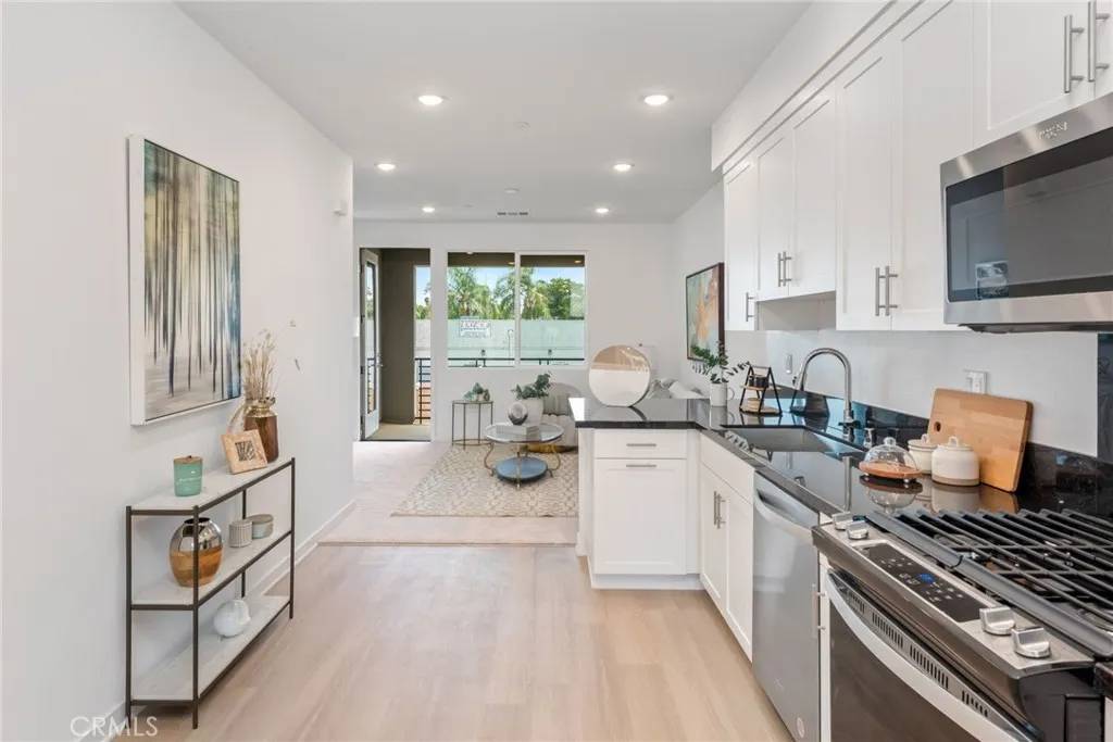 Colton, CA 92324,1172 Santo Antonio Drive