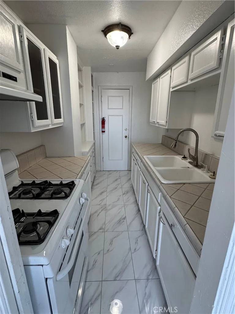 Long Beach, CA 90802,800 E Ocean Boulevard #306