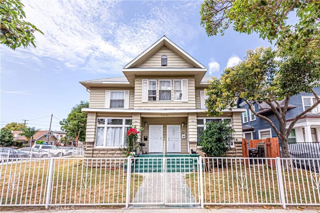 Long Beach, CA 90813,405 W 9th Street