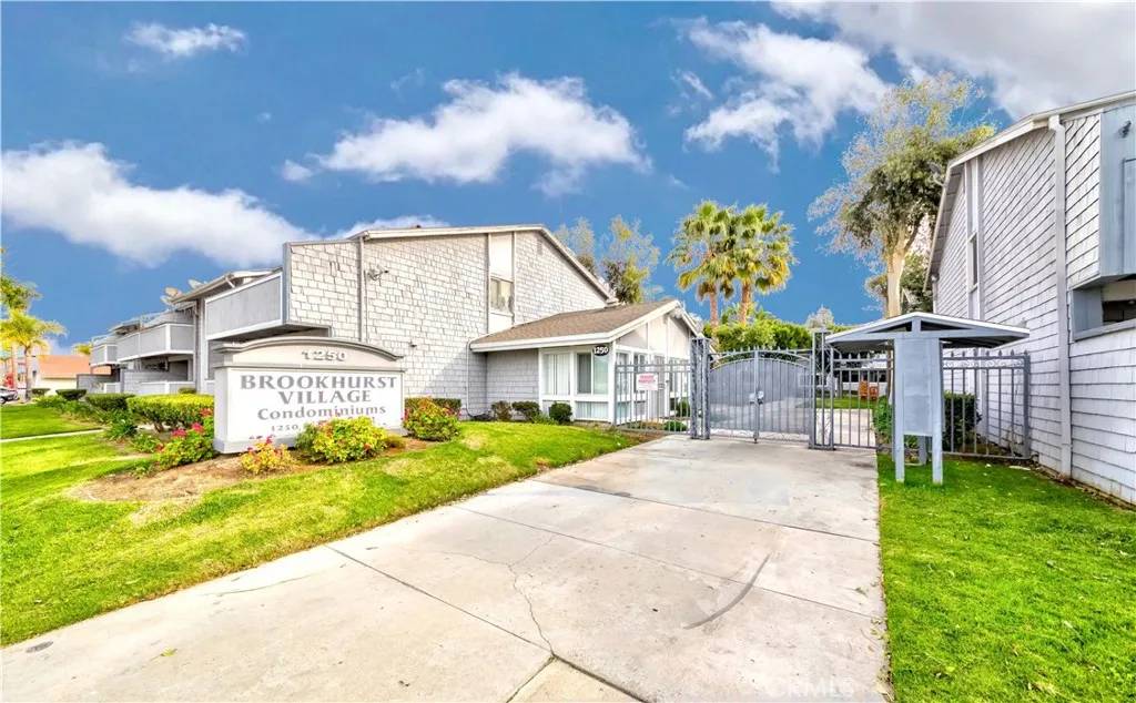 Anaheim, CA 92804,1250 S Brookhurst Street #2027