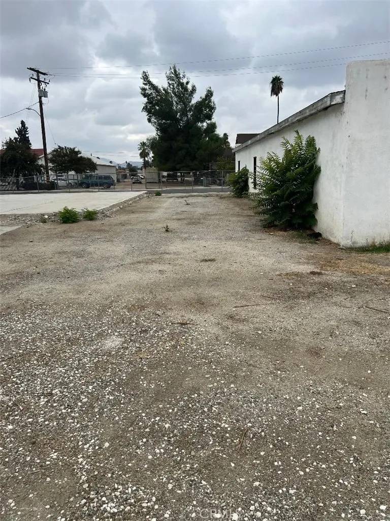 San Jacinto, CA 92583,165 W 5th