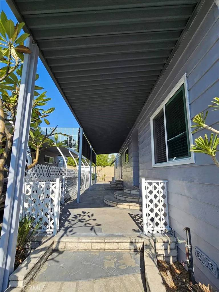 Orange, CA 92868,300 N Rampart #37