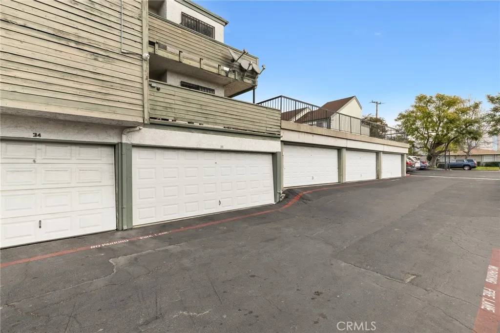 Santa Ana, CA 92703,627 N Bristol Street #36